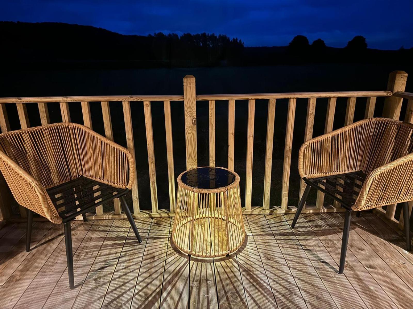 Unbox At Poplar Tree Vila Durham Exterior foto