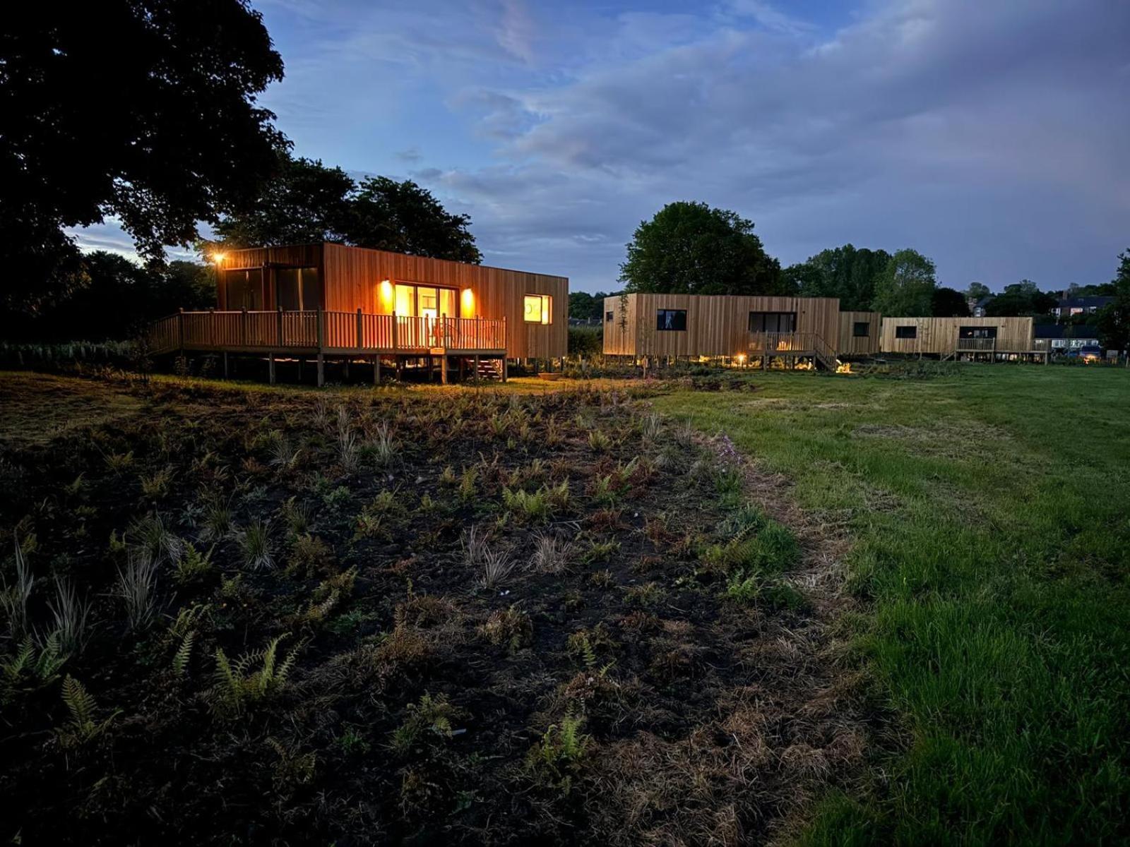Unbox At Poplar Tree Vila Durham Exterior foto